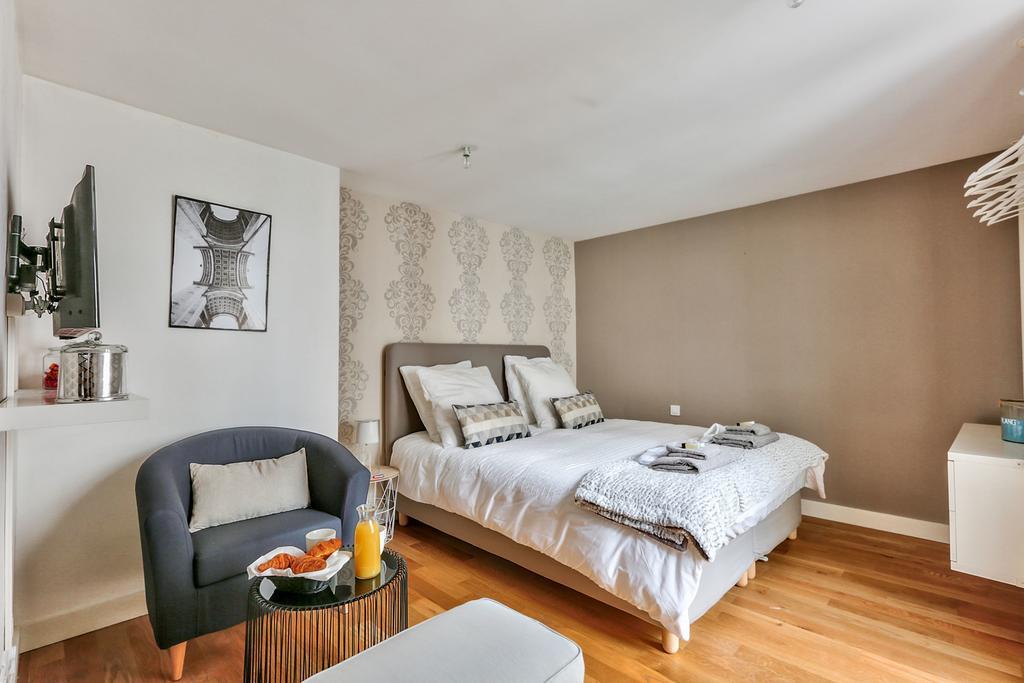 Love Nest In Saint Germain Παρίσι Εξωτερικό φωτογραφία